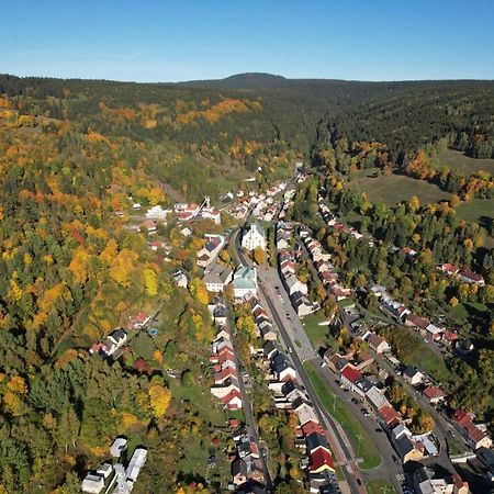 Apartman Houmr Jáchymov Dış mekan fotoğraf